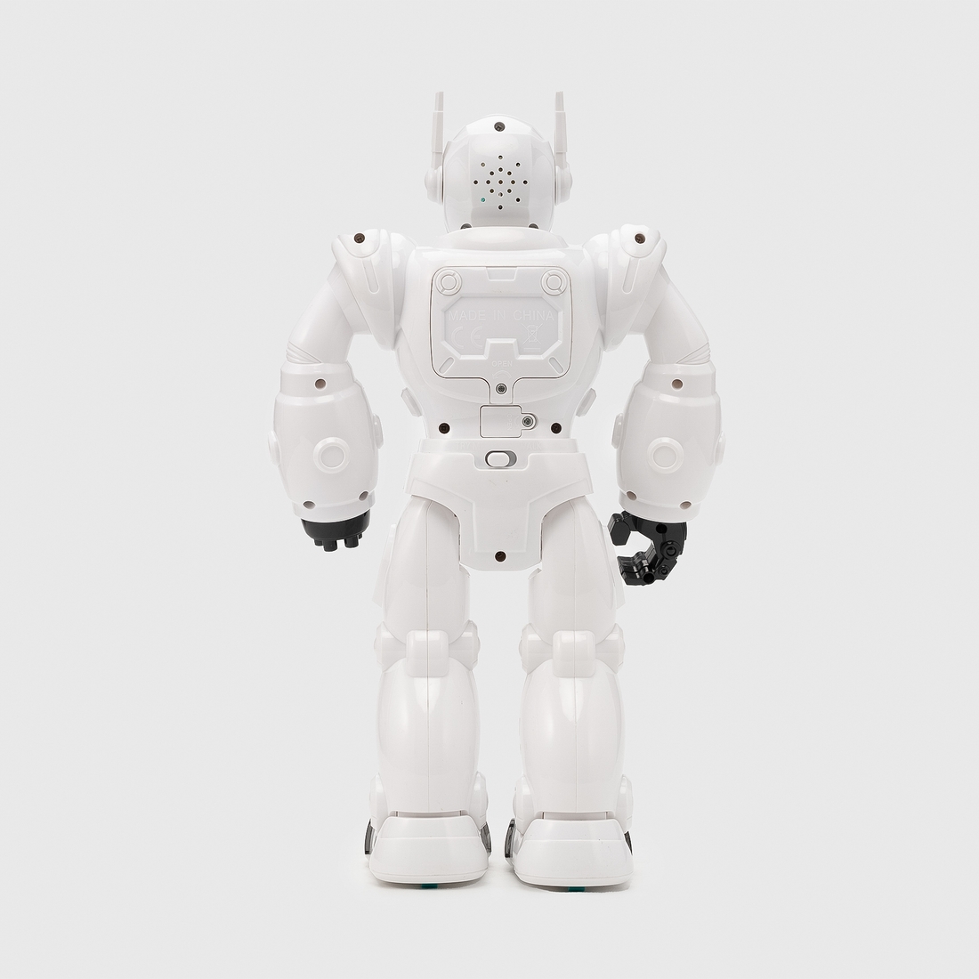 Фото Робот на батарейках FENGYUAN 27122 Белый (2000990261731)