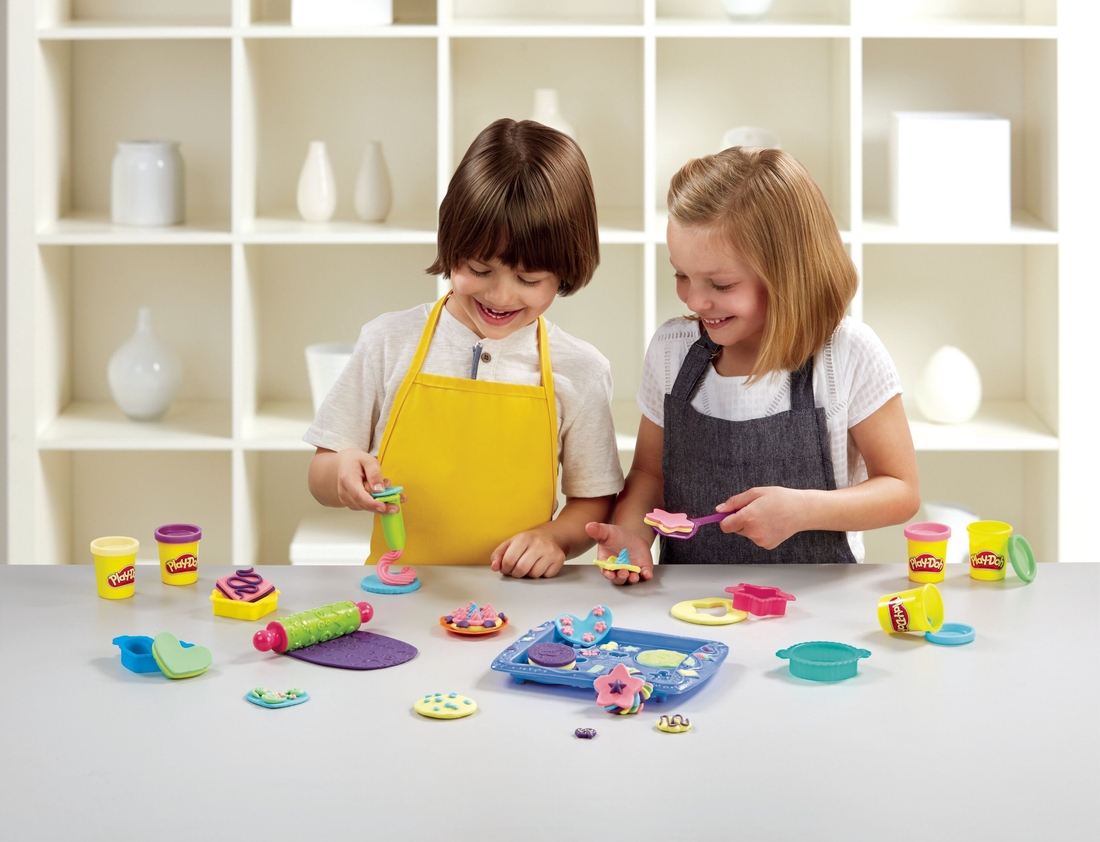 Фото Игровой набор Hasbro Play-Doh Магазинчик печенья (B0307)