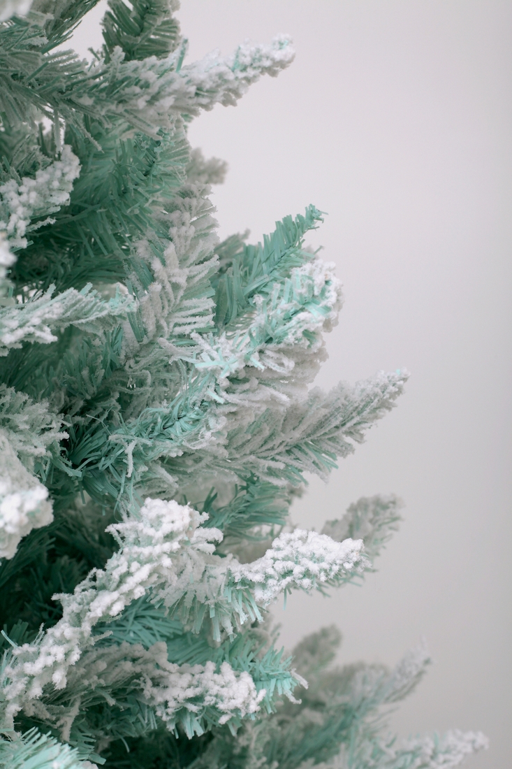 Фото Новогодняя елка Голубая Заснеженная CHUANGSHENSHENGDANGONGYIPI(NY)OUXIANGONGSI CSI62990 180 см (2002012335826)(NY)