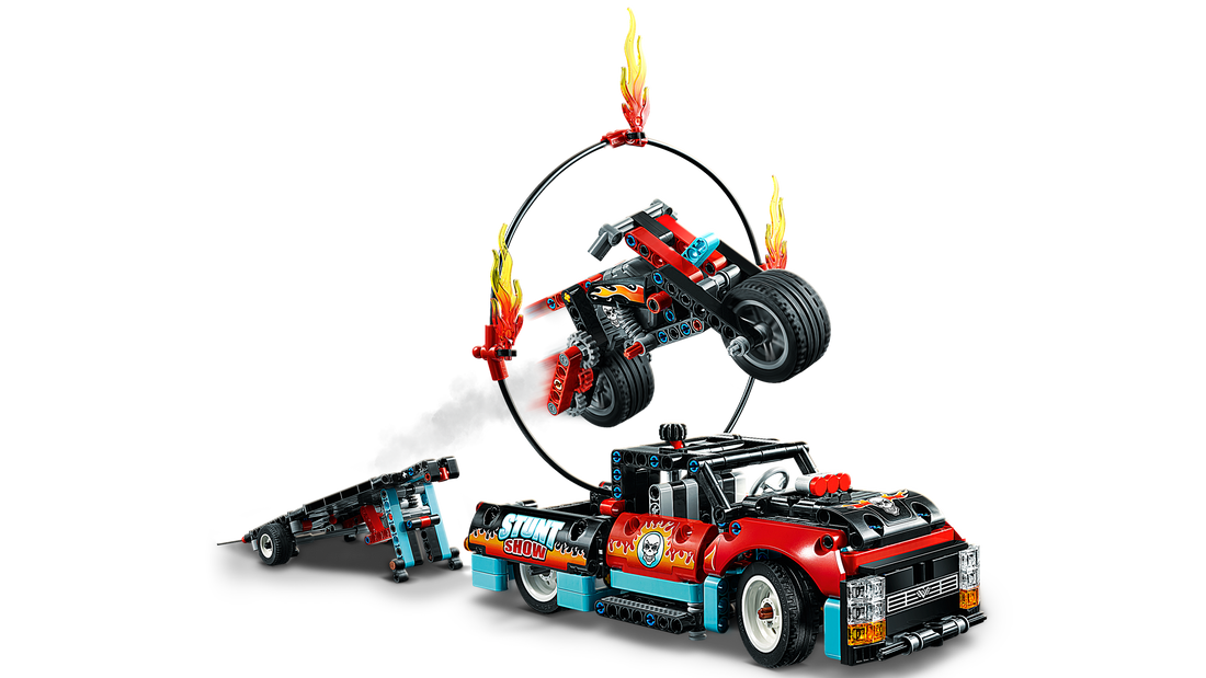 Фото Конструктор LEGO TECHNIC Шоу трюків (42106)
