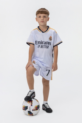 Фото Футбольная форма для мальчика BLD РЕАЛ МАДРИД VINI JR 110 см Белый (2000990101969А)