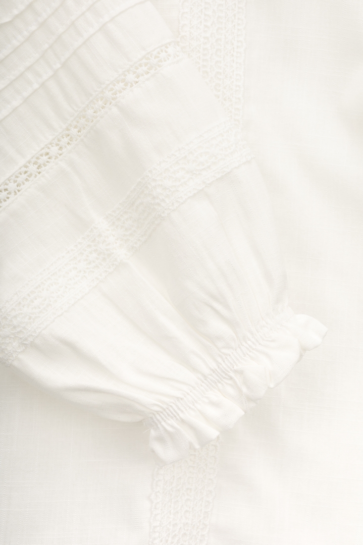 Фото Рубашка с вышивкой для девочки Cuento 2200 158 см Белый (2000990264404A)