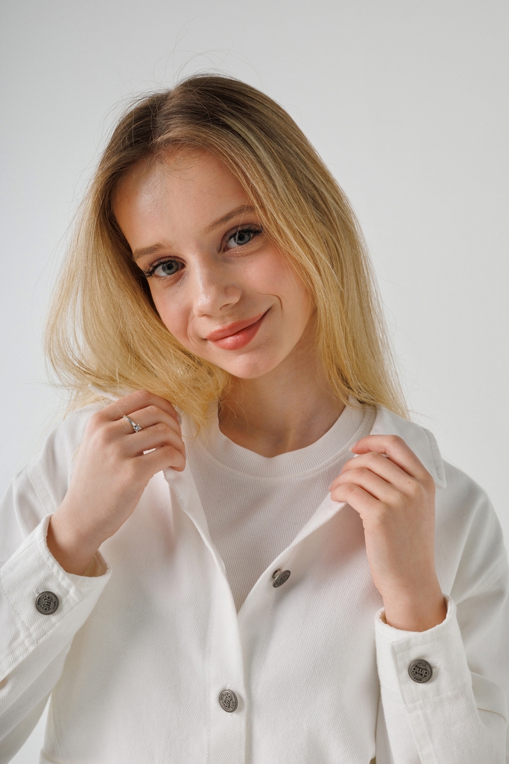 Фото Рубашка для девочки DMB 9645 164 см Белый (2000990265975D)