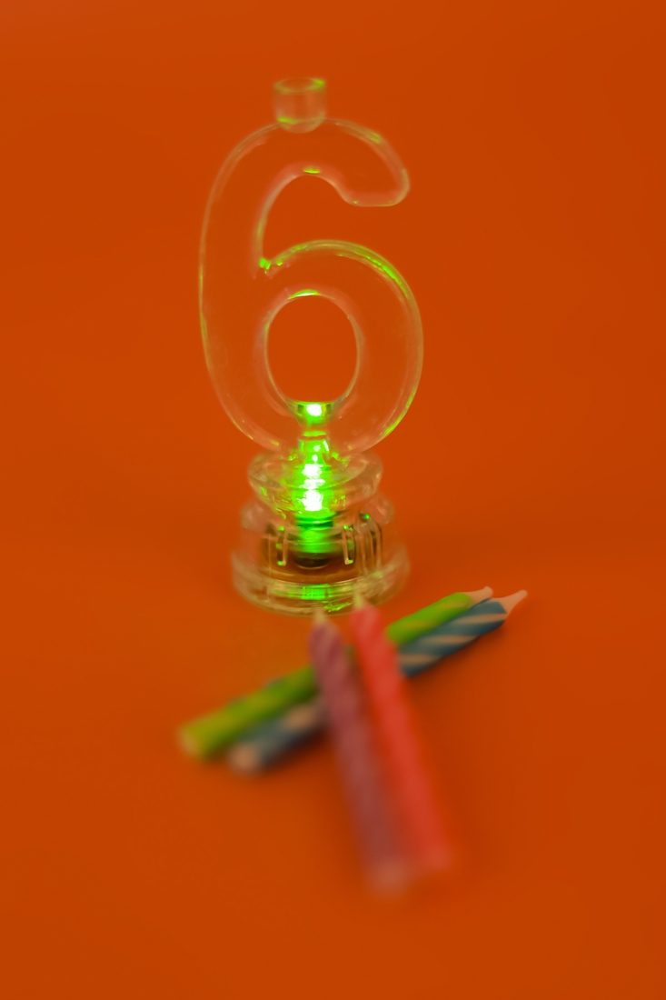 Фото Набір свічки +цифра LED "Maxi" 6 що світиться MX701007-6 (123456789173)
