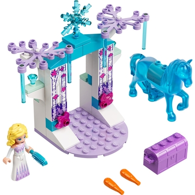 Конструктор LEGO Disney Princess Ельза та крижана конюшня Нокка 43209 (5702017154367)