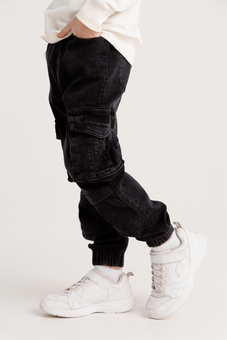 Фото Джинсы с манжетом для мальчика MOYABERLA 26822 146 см Черный (2000990191212D)