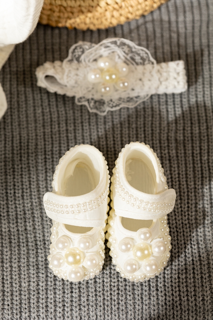 Фото Комплект для дівчинки Mini Papi 100 Перлина пінетки+пов'язка One Size Молочний (2000990058096D)