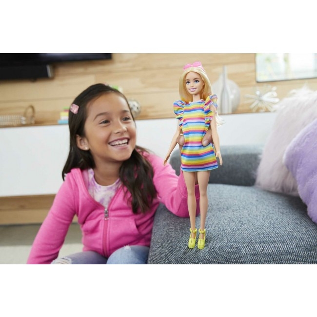 Фото Кукла Barbie "Модница" с брекетами в полосатом платье HJR96 (194735094325)