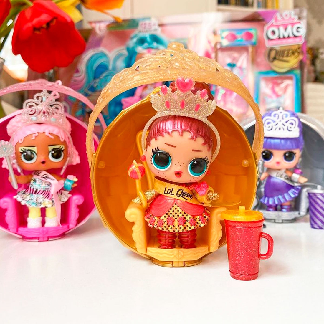 Фото Игровой набор с куклой L.O.L. Surprise! серии "Queens" - КОРОЛЕВЫ 579830 (6900007265621)