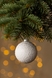 Новорічна куля блискуча Dashuri 8 см Білий (2000904642588)(NY) Фото 1 з 3