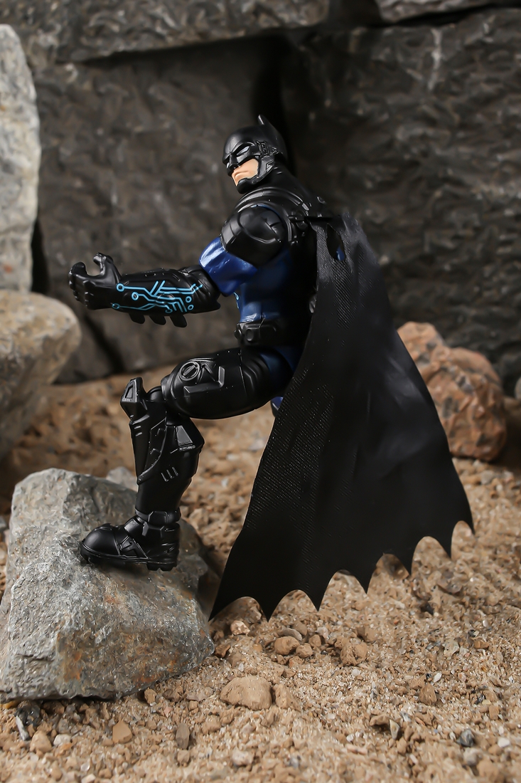 Фото Іграшка фігурка BatTech Batman 10 см 6055946 Чорно-синій (2000989483687)