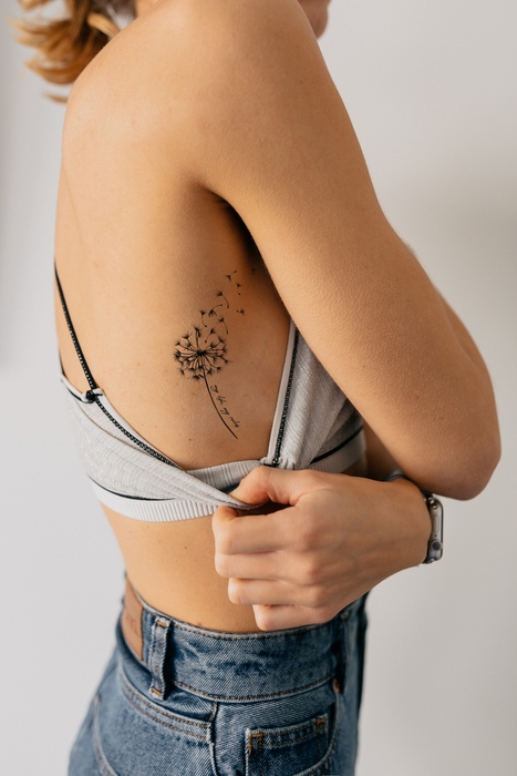 Тату одуванчик: символизм цветка и фото татуировок